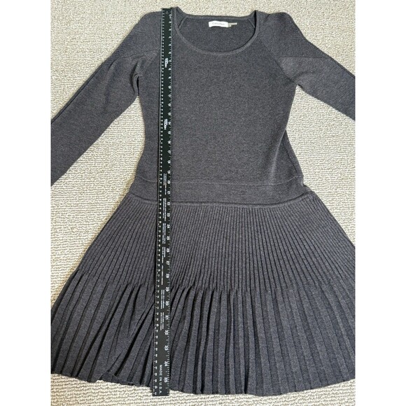 Calvin Klein Long Sleeve Mini Sweater Dress Gray Knit Women's Small Pleated Hem - Picture 7 of 7